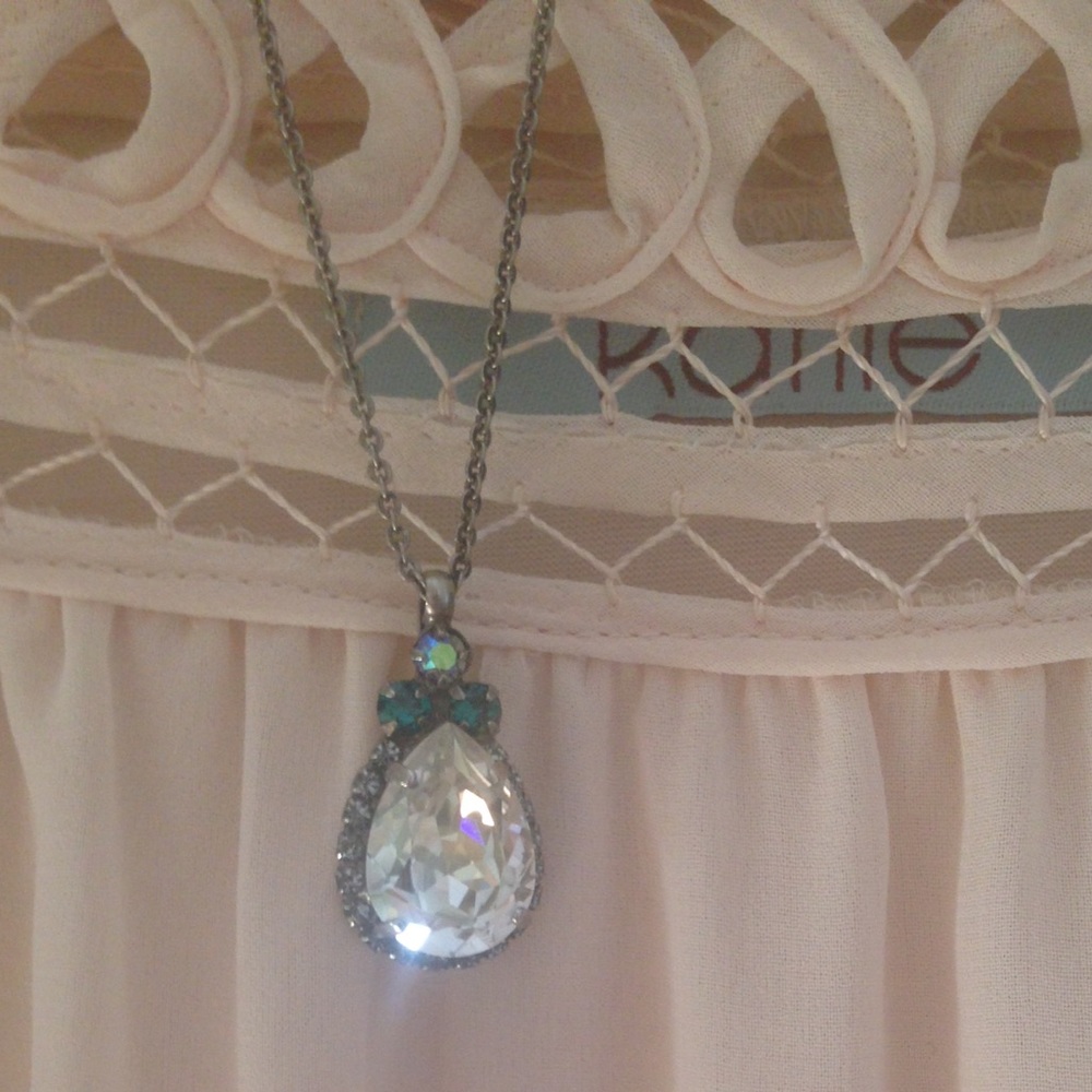 Sorrelli necklace